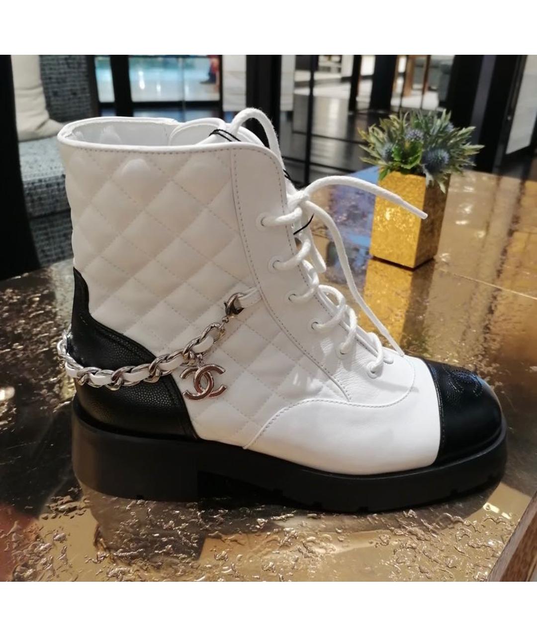 CHANEL Белые кожаные ботинки, фото 6