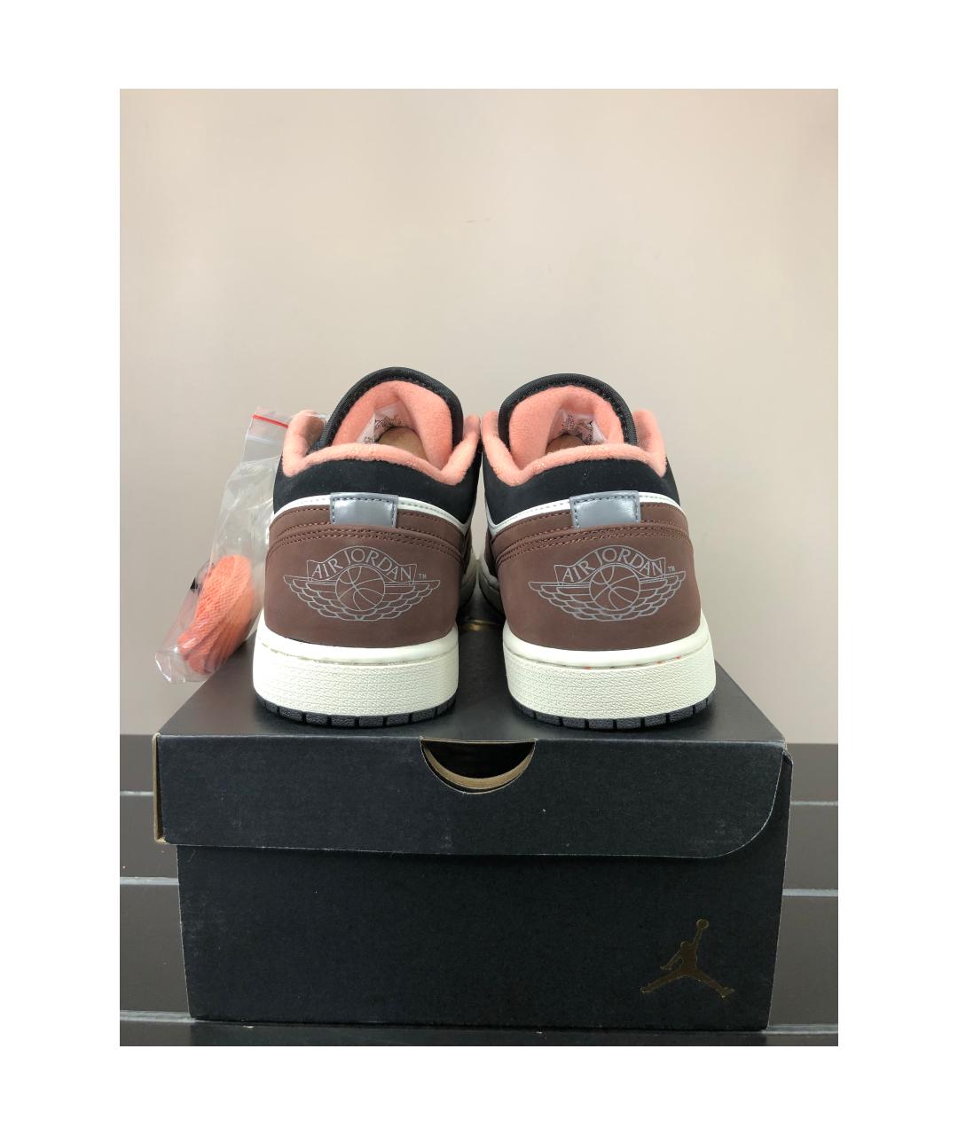 JORDAN Коричневые замшевые низкие кроссовки / кеды, фото 3