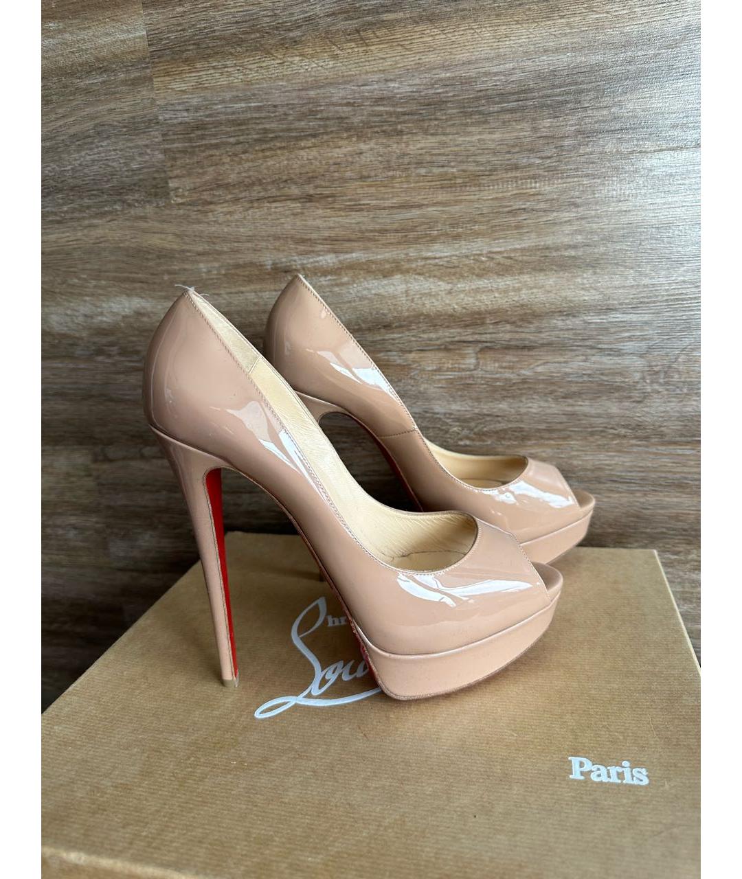CHRISTIAN LOUBOUTIN Бежевые кожаные туфли, фото 6