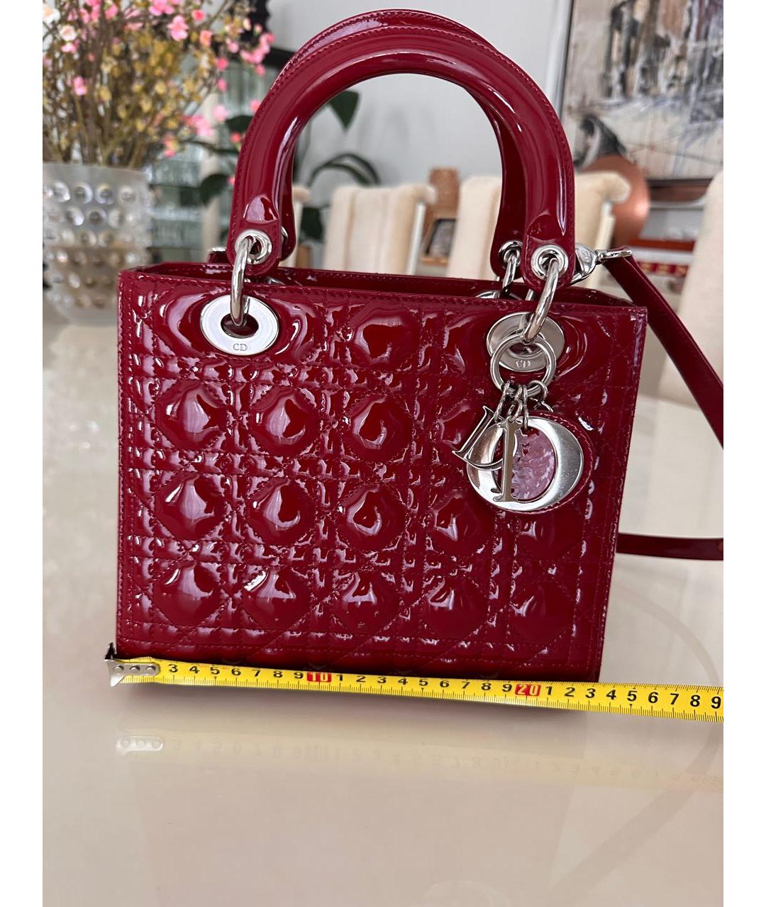 CHRISTIAN DIOR Красная сумка с короткими ручками из лакированной кожи, фото 5