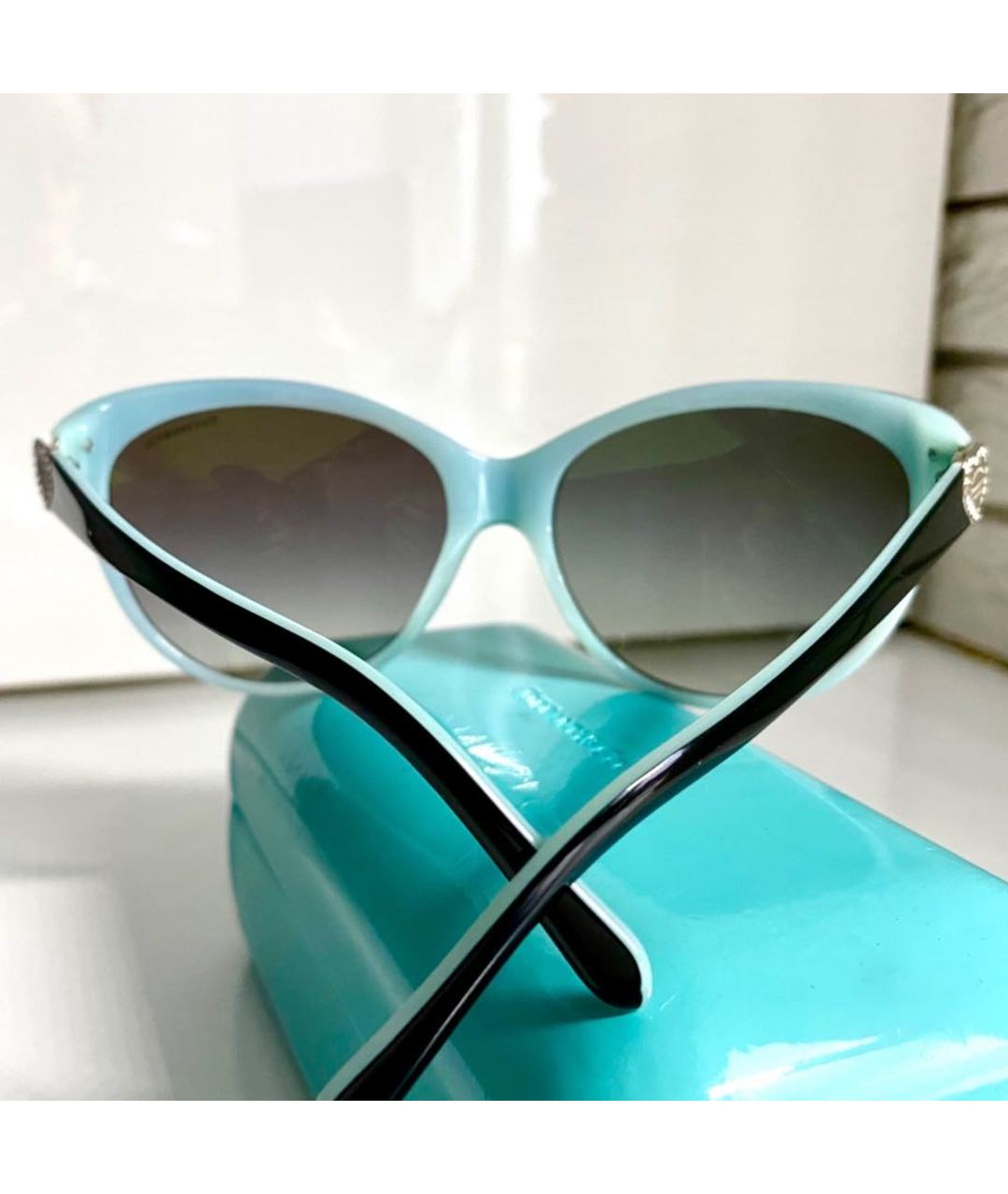 TIFFANY&CO Бирюзовые пластиковые солнцезащитные очки, фото 5