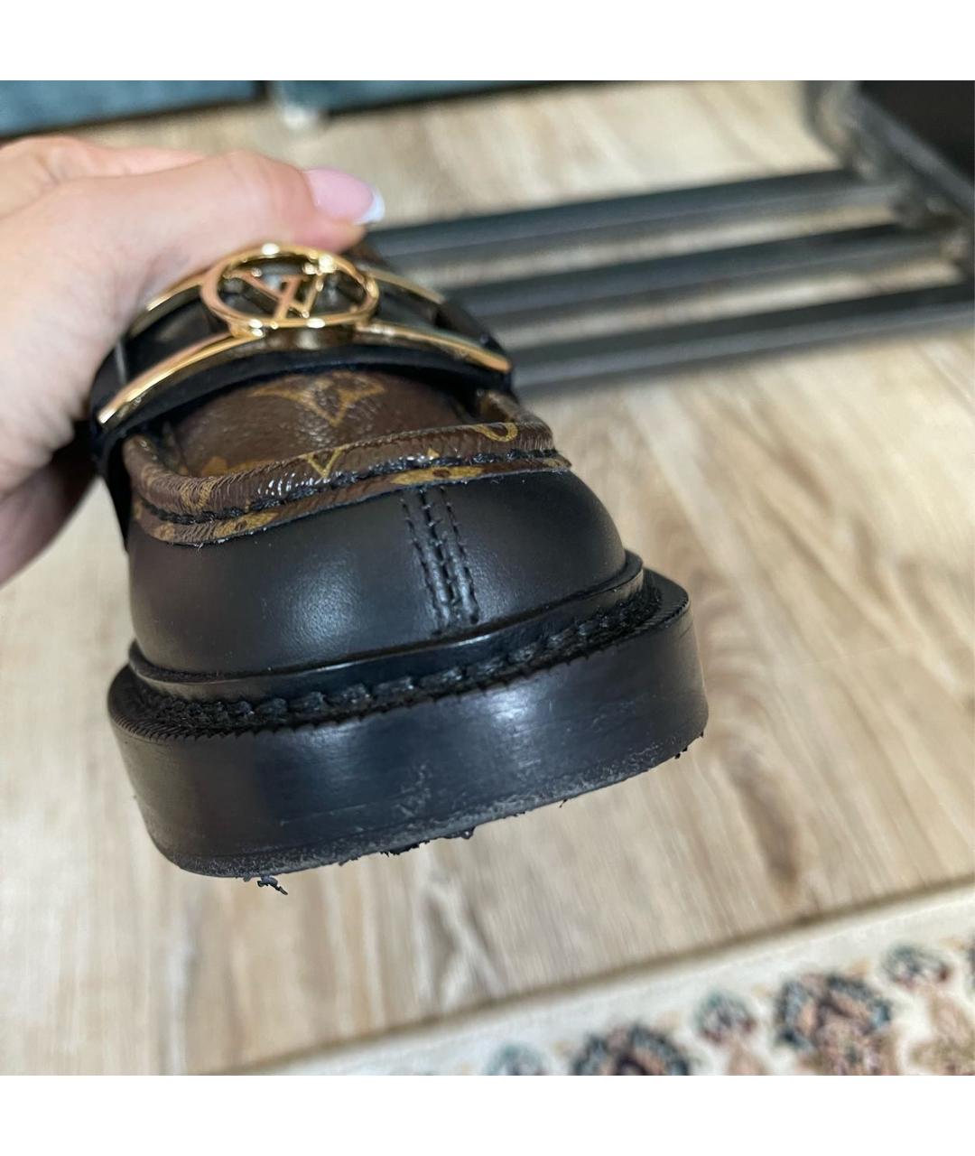 LOUIS VUITTON Черные кожаные лоферы, фото 7