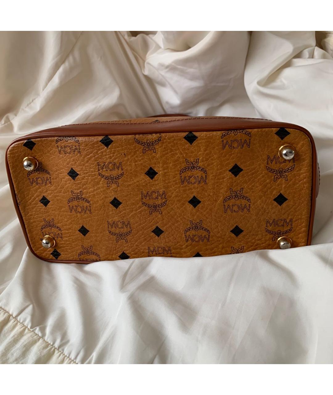 MCM VINTAGE Коричневая кожаная сумка с короткими ручками, фото 5