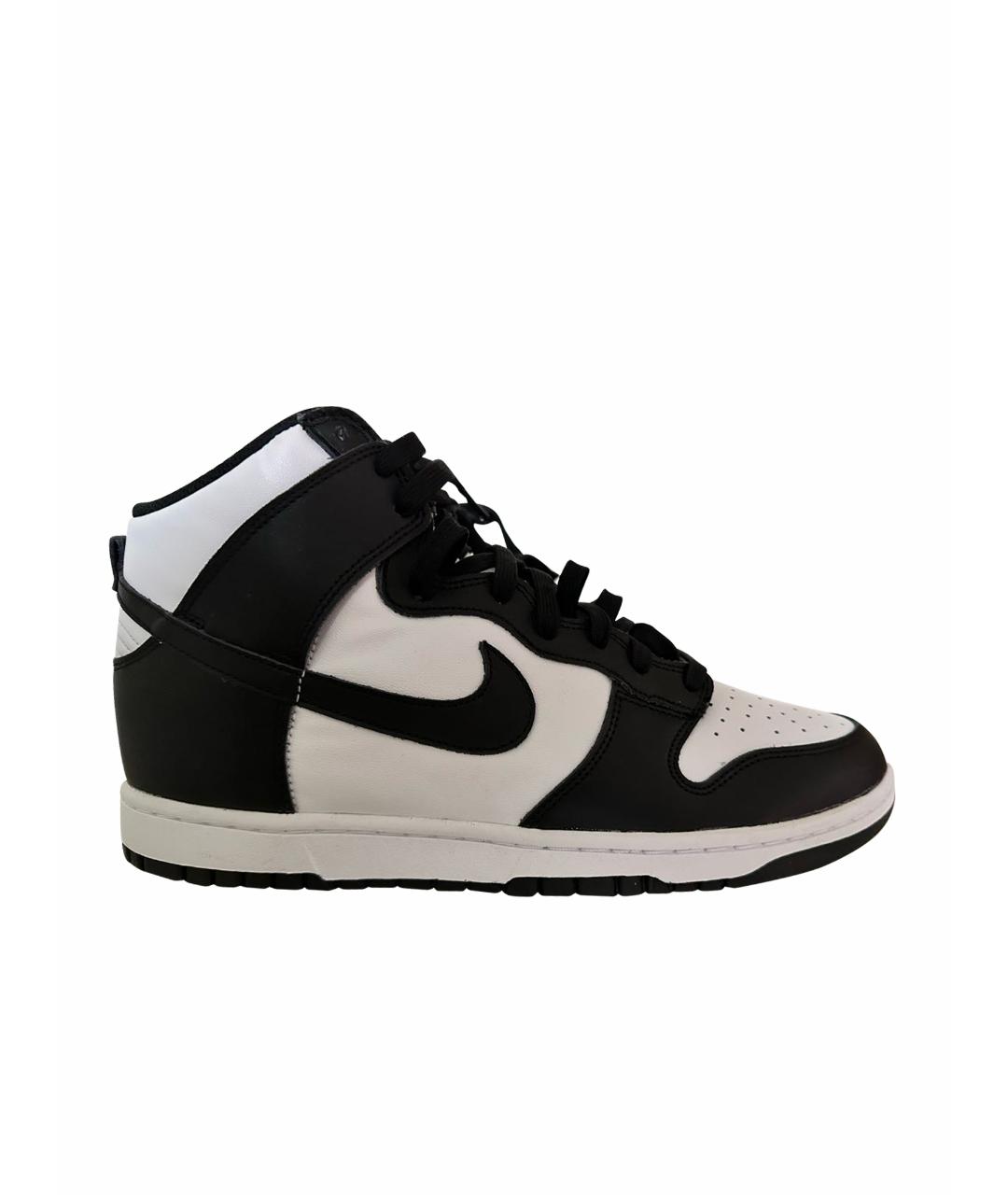 

Высокие кроссовки / кеды