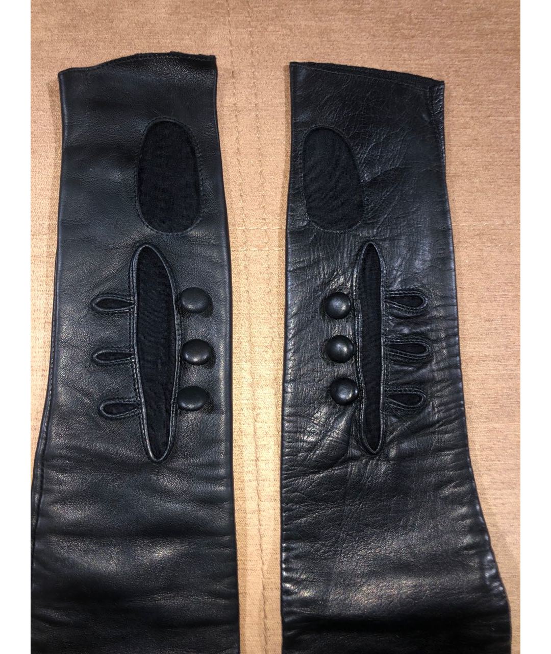 MAISON MARGIELA Черные кожаные перчатки, фото 3