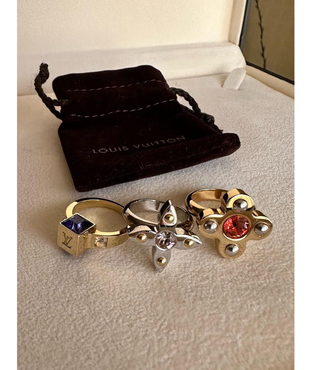 LOUIS VUITTON Золотое металлическое кольцо, фото 9