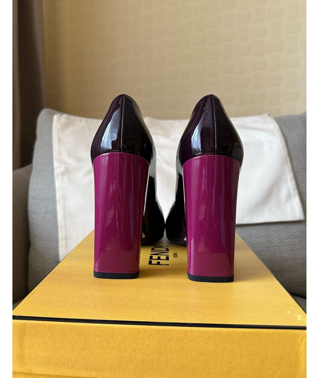 FENDI Фиолетовые туфли из лакированной кожи, фото 5