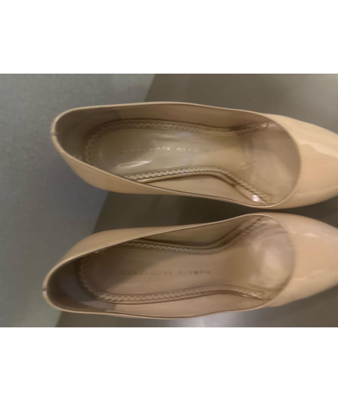 CHARLOTTE OLYMPIA Бежевые туфли из лакированной кожи, фото 3