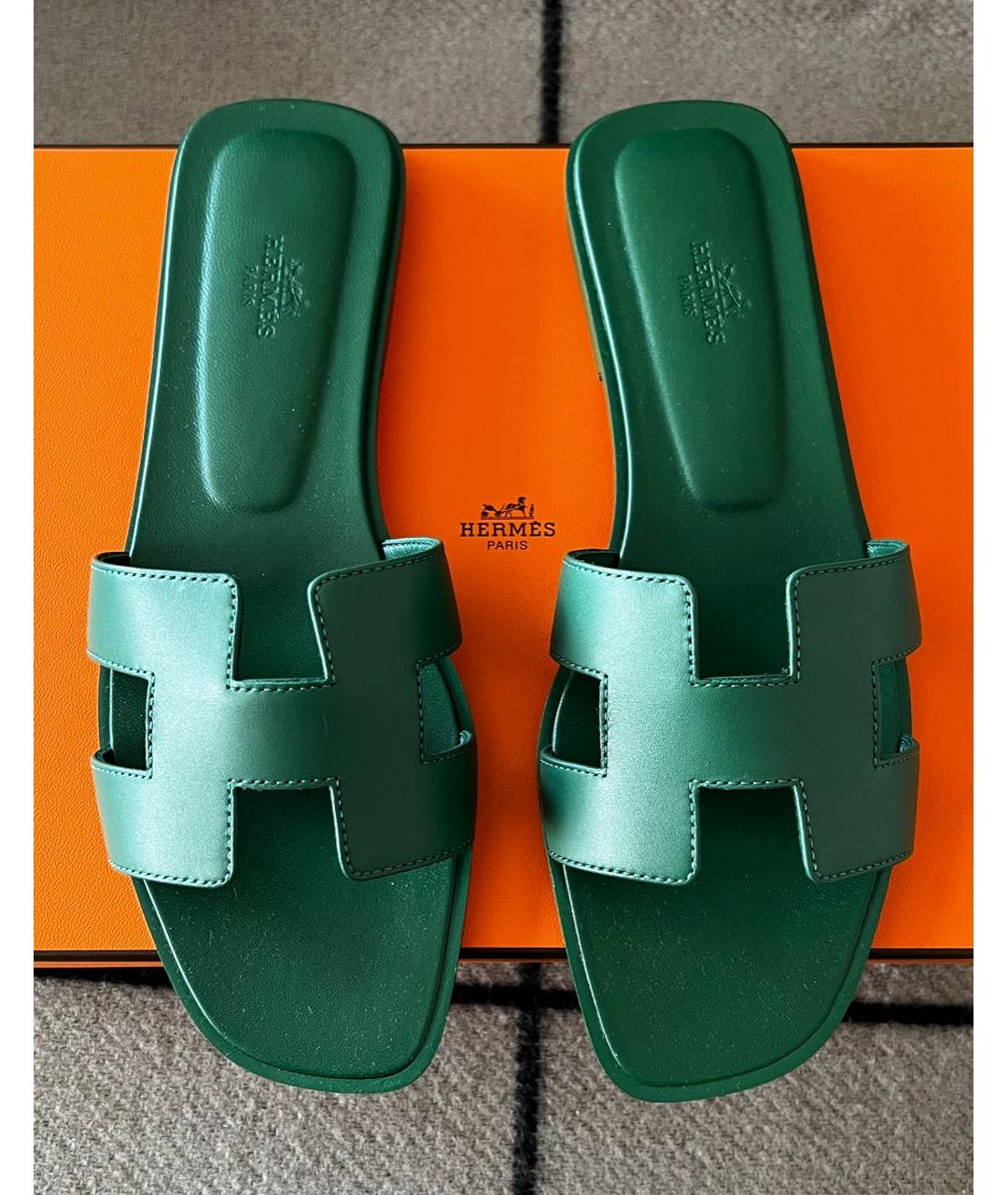 HERMES PRE-OWNED Зеленые кожаные сандалии, фото 3