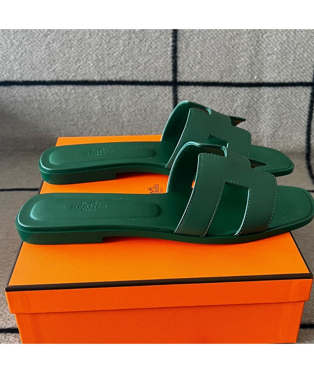 HERMES PRE-OWNED Зеленые кожаные сандалии, фото 6