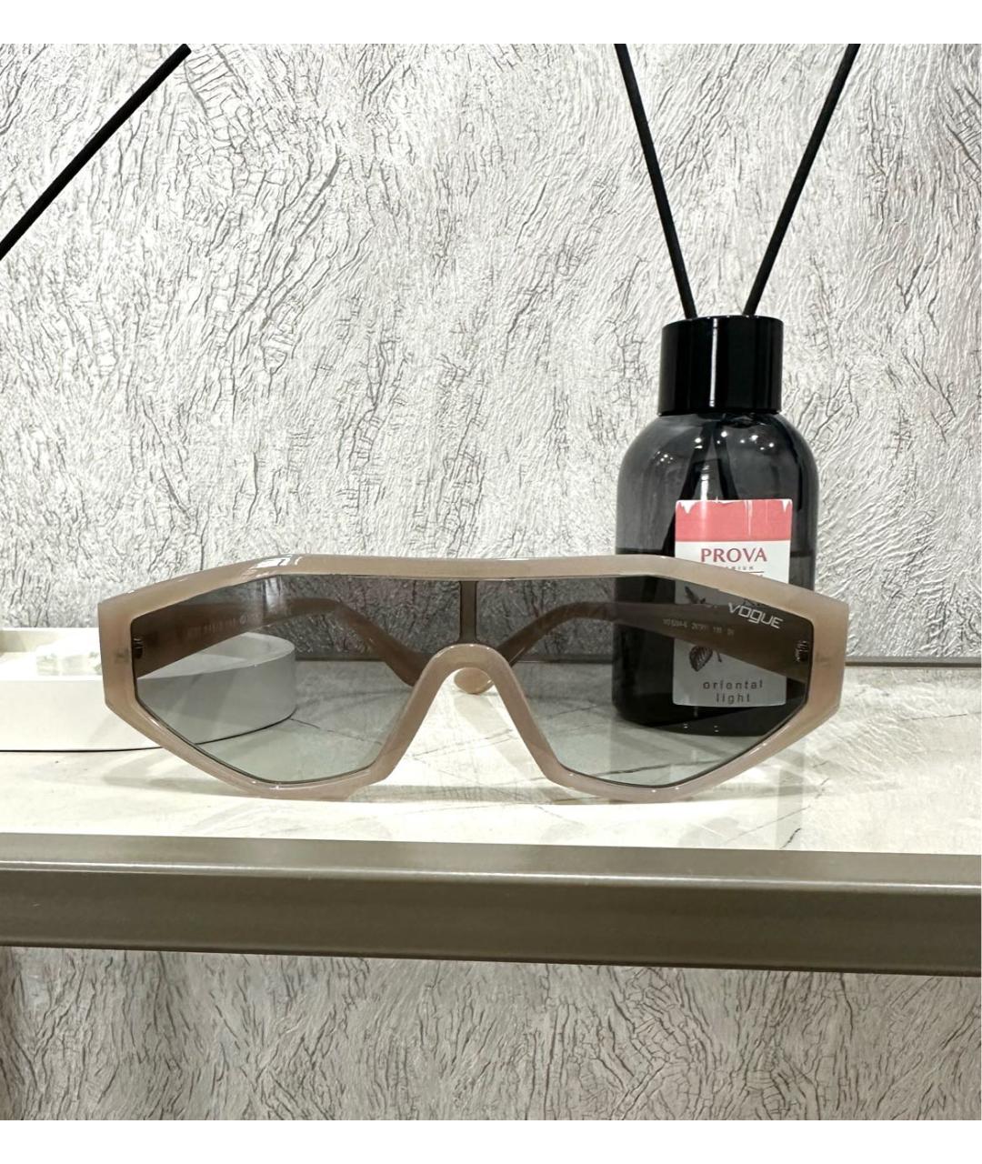 VOGUE EYEWEAR Бежевые солнцезащитные очки, фото 7