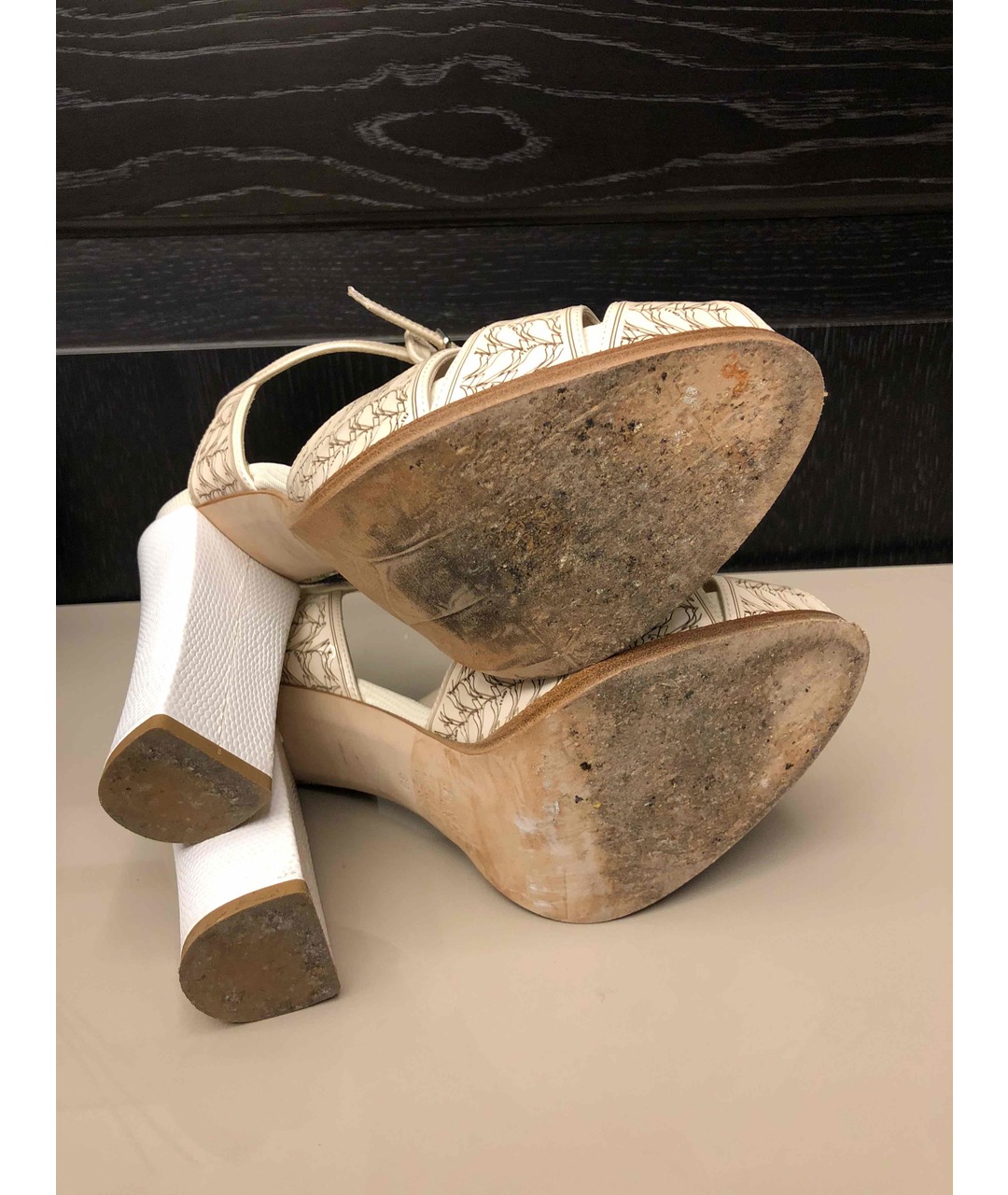 FENDI Белые туфли из лакированной кожи, фото 4