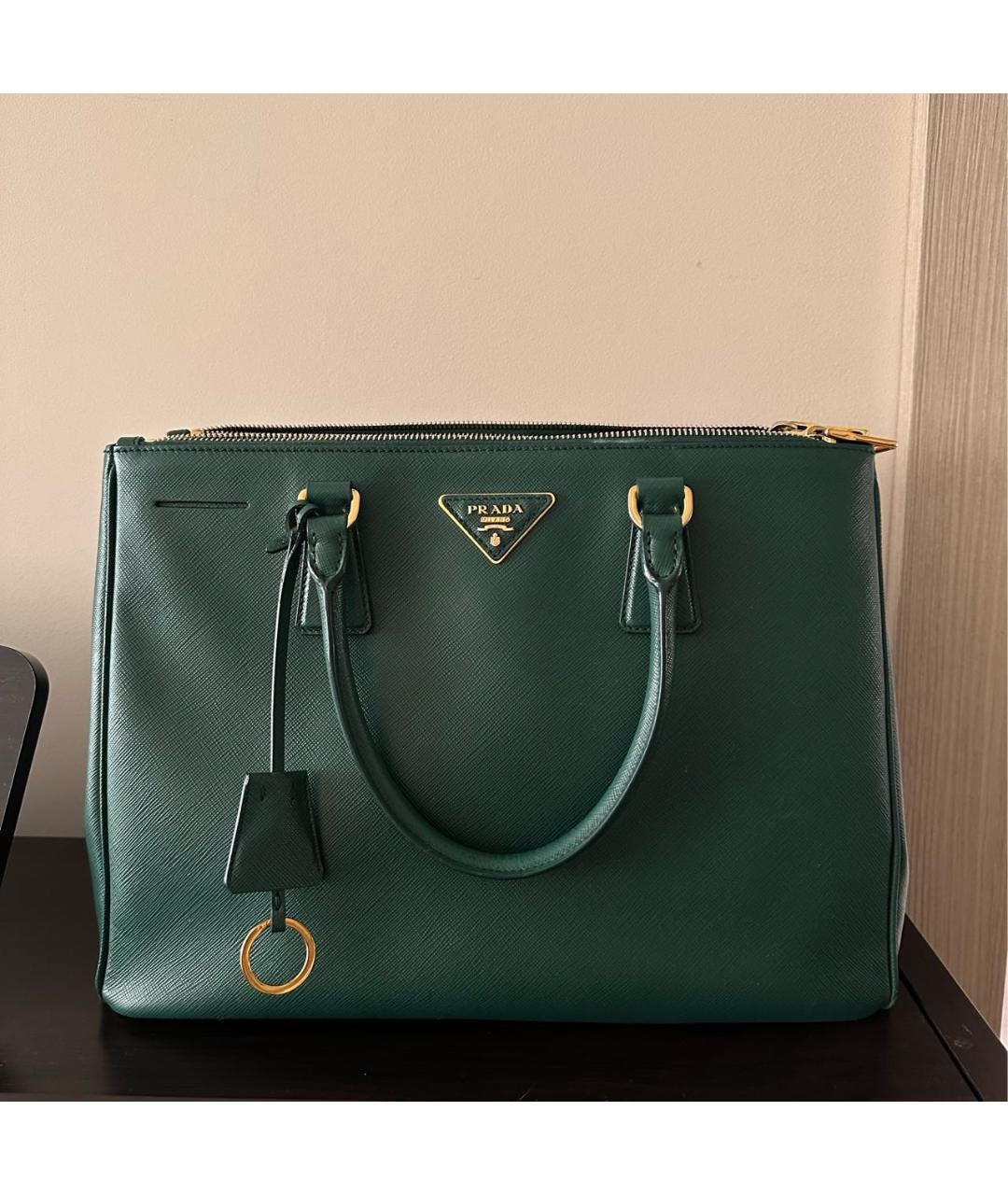 PRADA Зеленая кожаная сумка тоут, фото 9