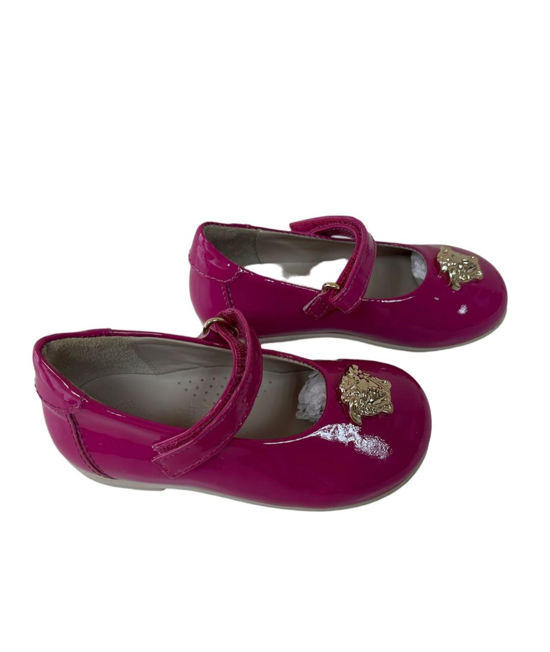 YOUNG VERSACE Фуксия балетки и туфли из лакированной кожи, фото 4
