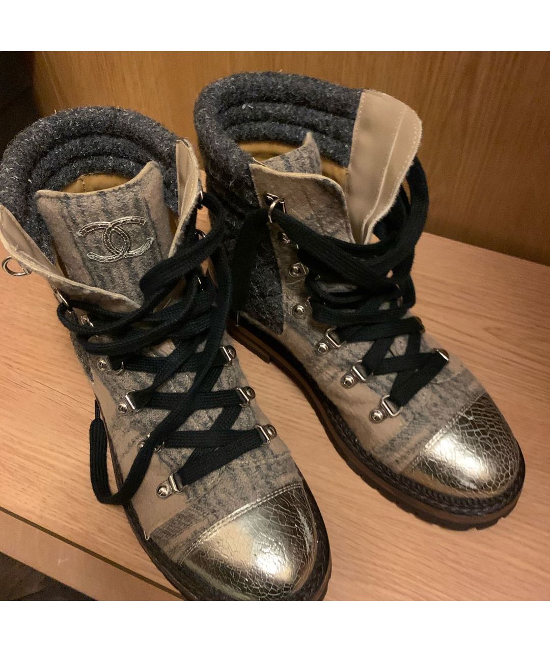 CHANEL PRE-OWNED Бежевые кожаные ботинки, фото 4