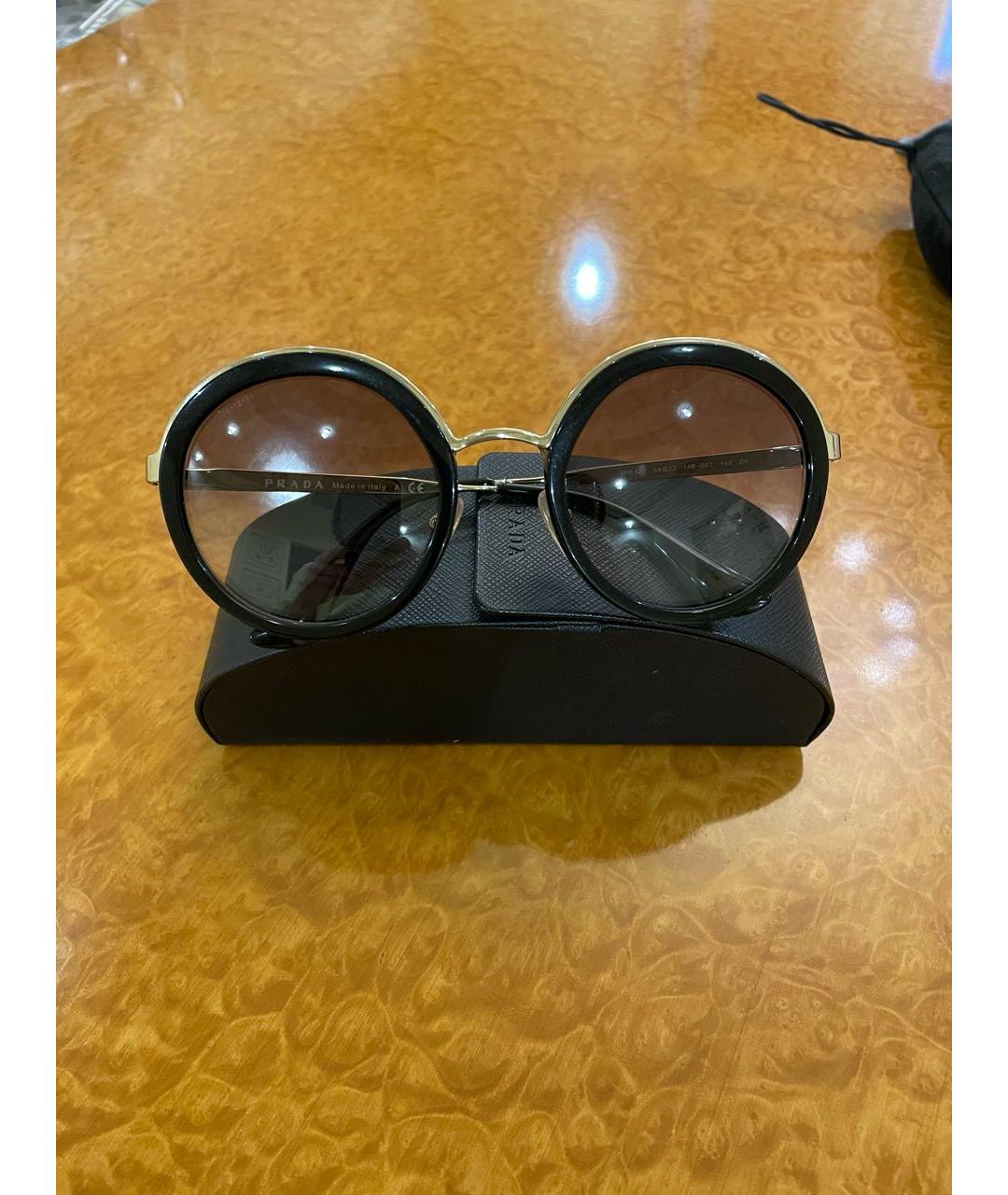 PRADA Черные солнцезащитные очки, фото 7