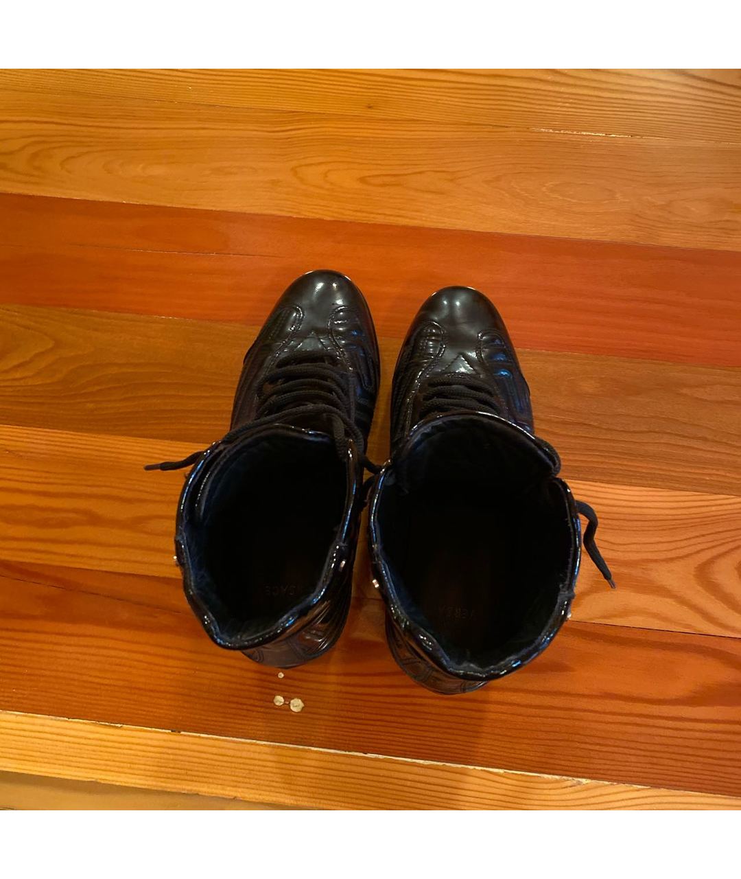 VERSACE Черные кроссовки из лакированной кожи, фото 3