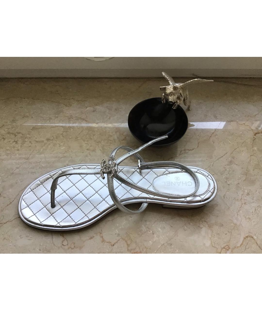 CHANEL PRE-OWNED Серебряные кожаные сандалии, фото 7