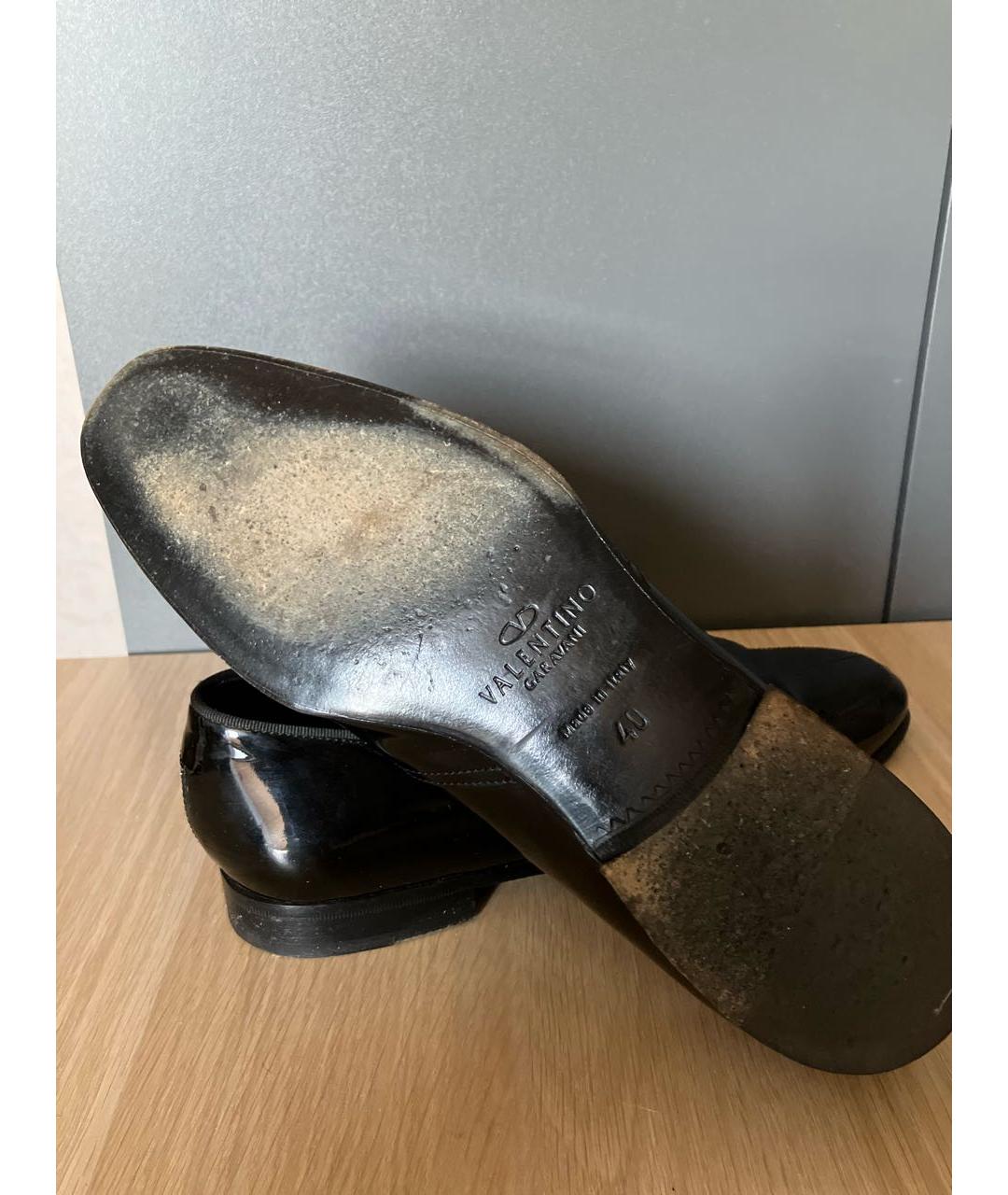 VALENTINO Черные туфли из лакированной кожи, фото 5