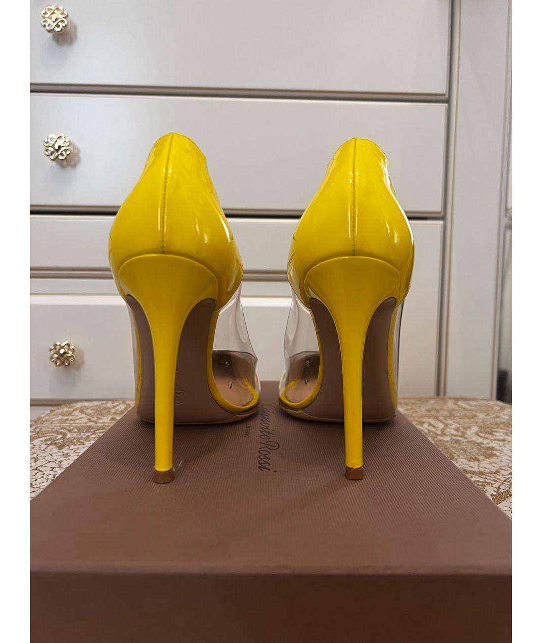 GIANVITO ROSSI Желтые туфли из лакированной кожи, фото 4