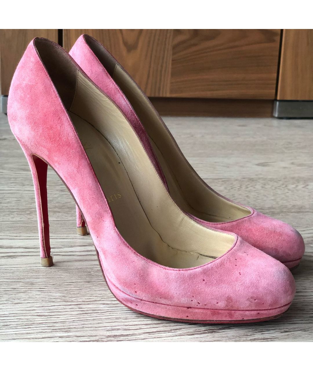 CHRISTIAN LOUBOUTIN Розовые замшевые туфли, фото 3