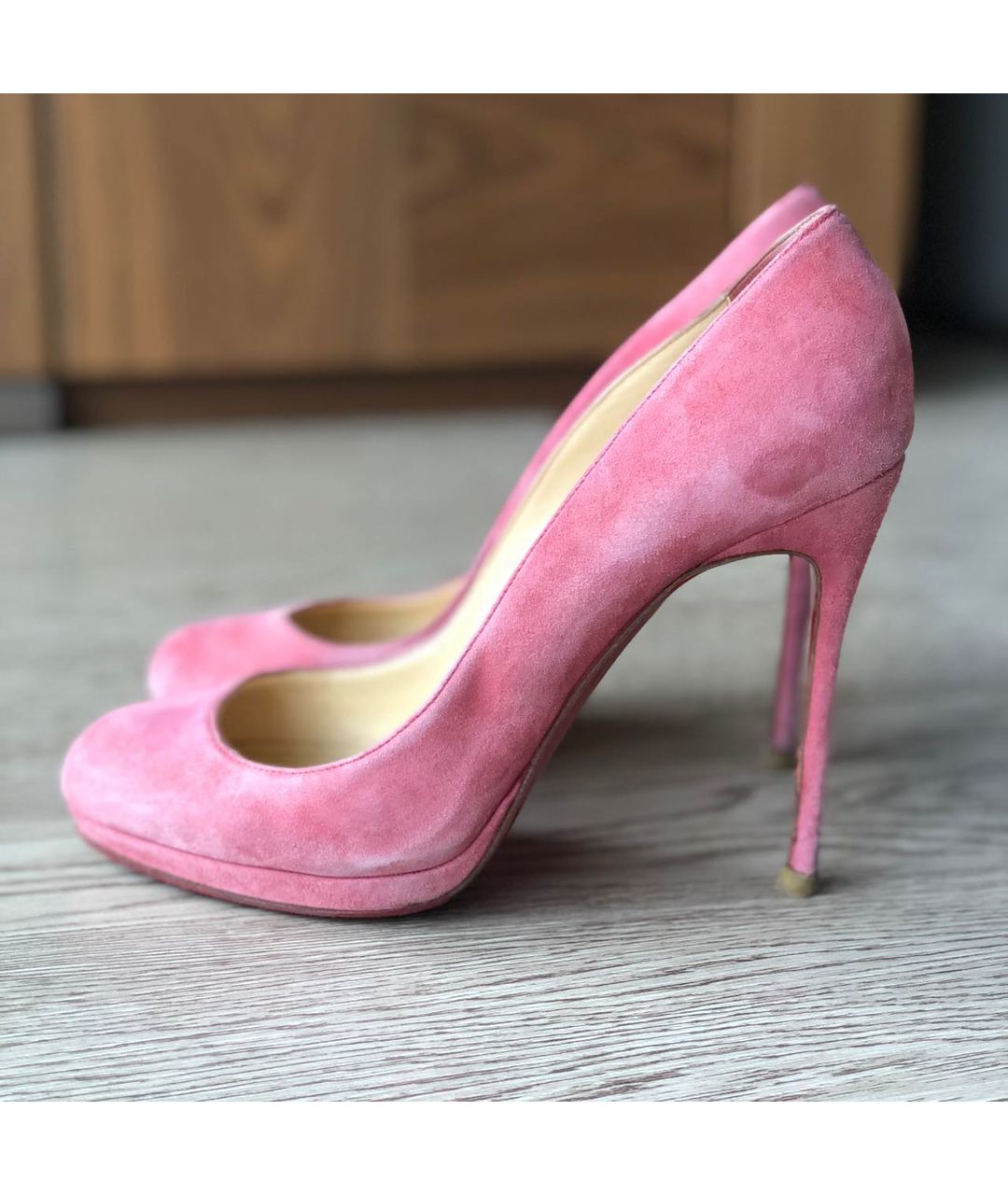 CHRISTIAN LOUBOUTIN Розовые замшевые туфли, фото 4