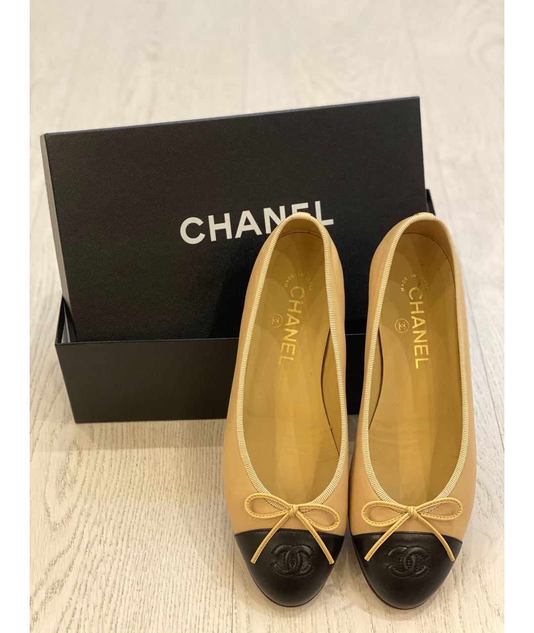 CHANEL PRE-OWNED Бежевые кожаные балетки, фото 4