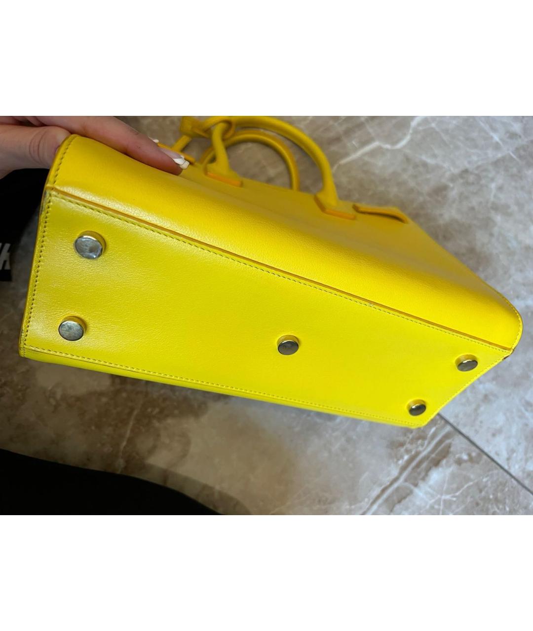 SAINT LAURENT Желтая кожаная сумка с короткими ручками, фото 6