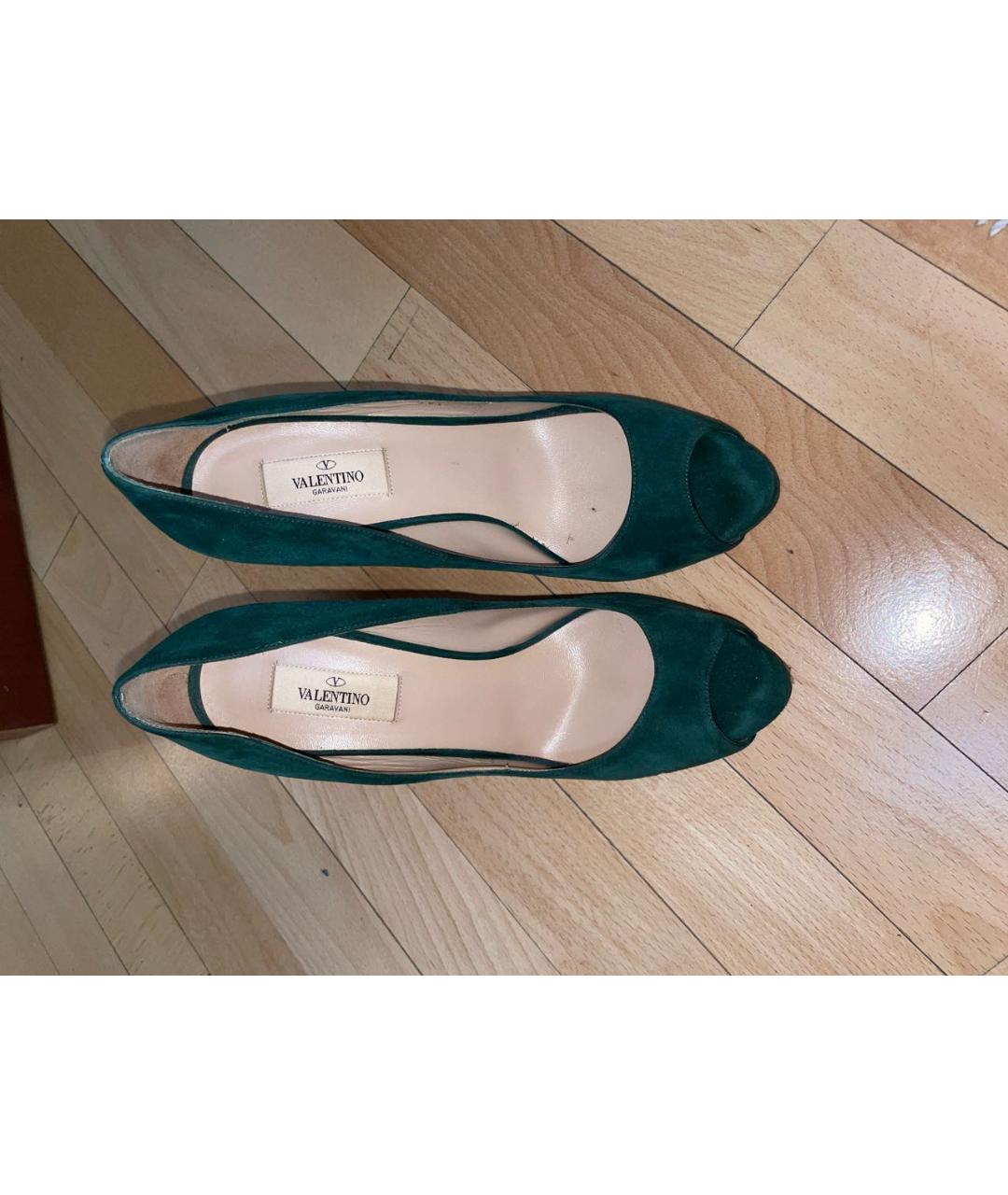 VALENTINO Зеленые замшевые босоножки, фото 2