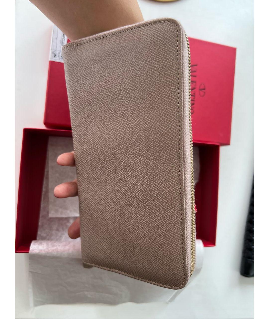 RED VALENTINO Бежевый кожаный кошелек, фото 3