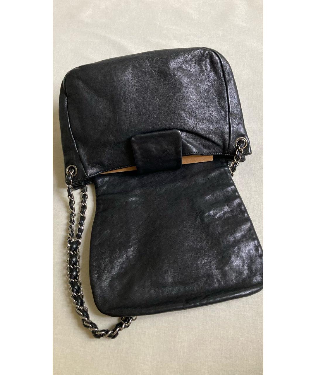 CHANEL Черная кожаная сумка с короткими ручками, фото 8
