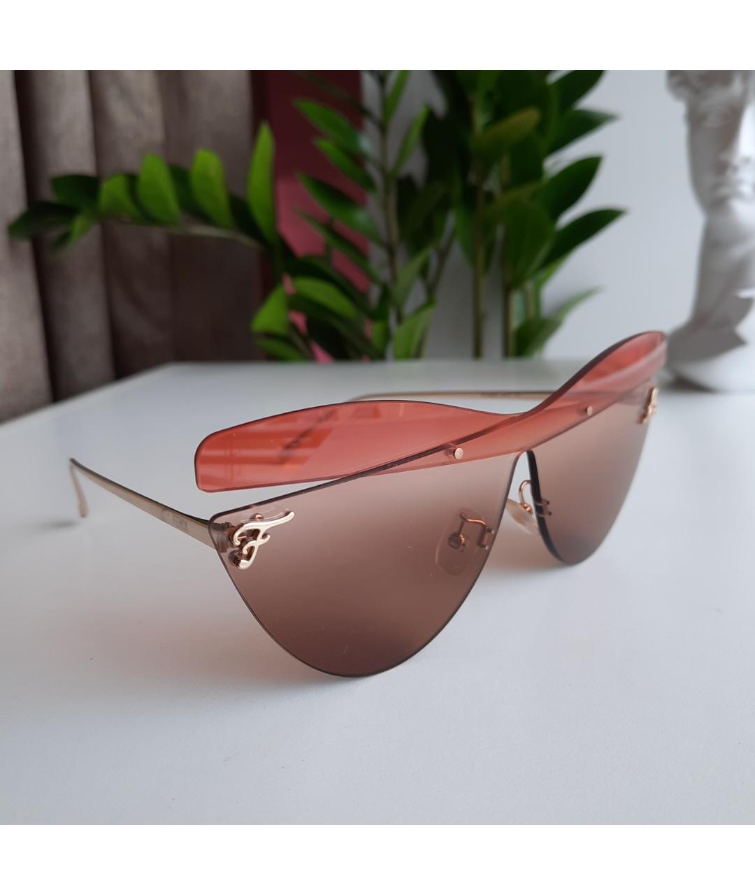 FENDI Красные солнцезащитные очки, фото 2