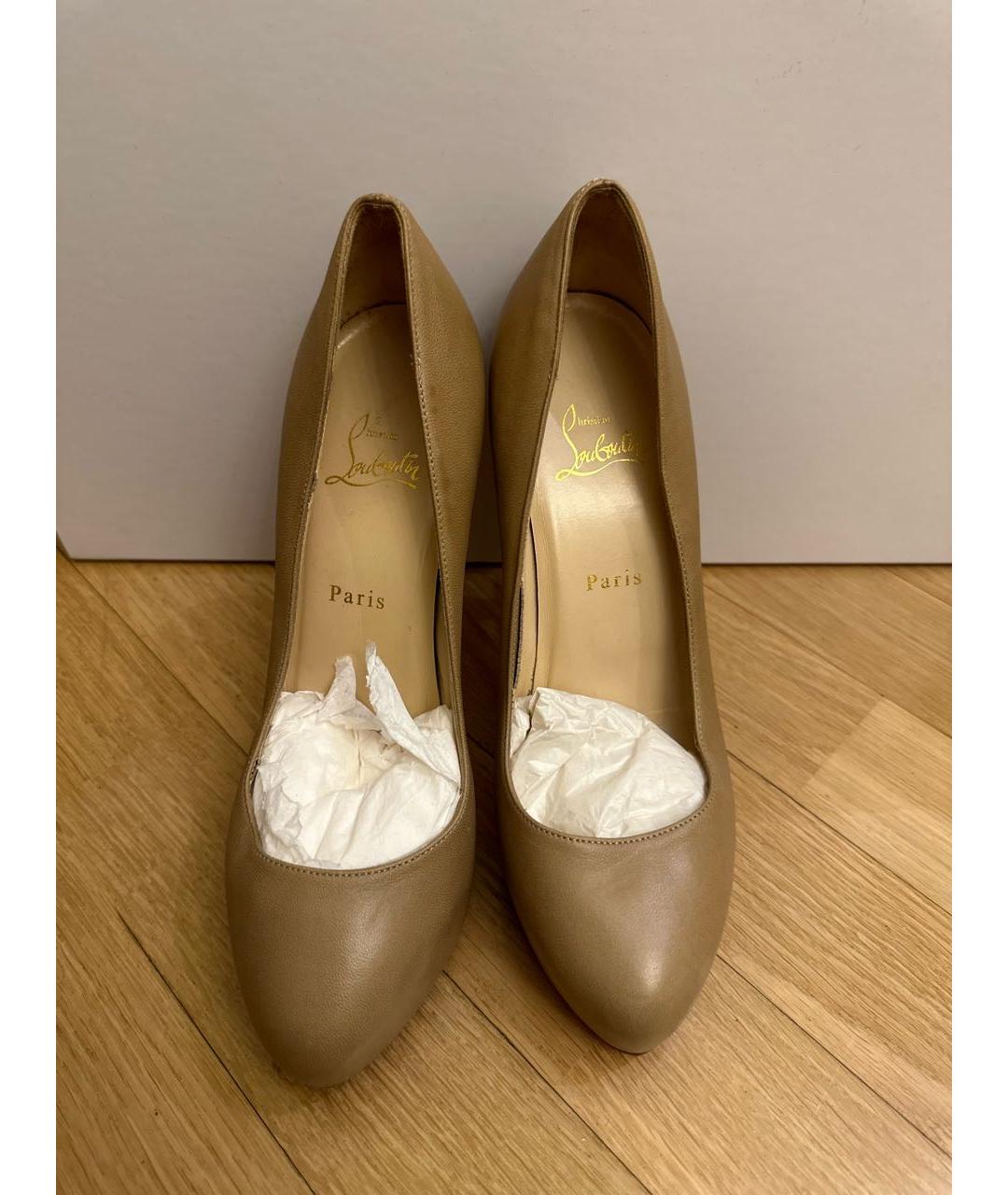 CHRISTIAN LOUBOUTIN Бежевые кожаные туфли, фото 2