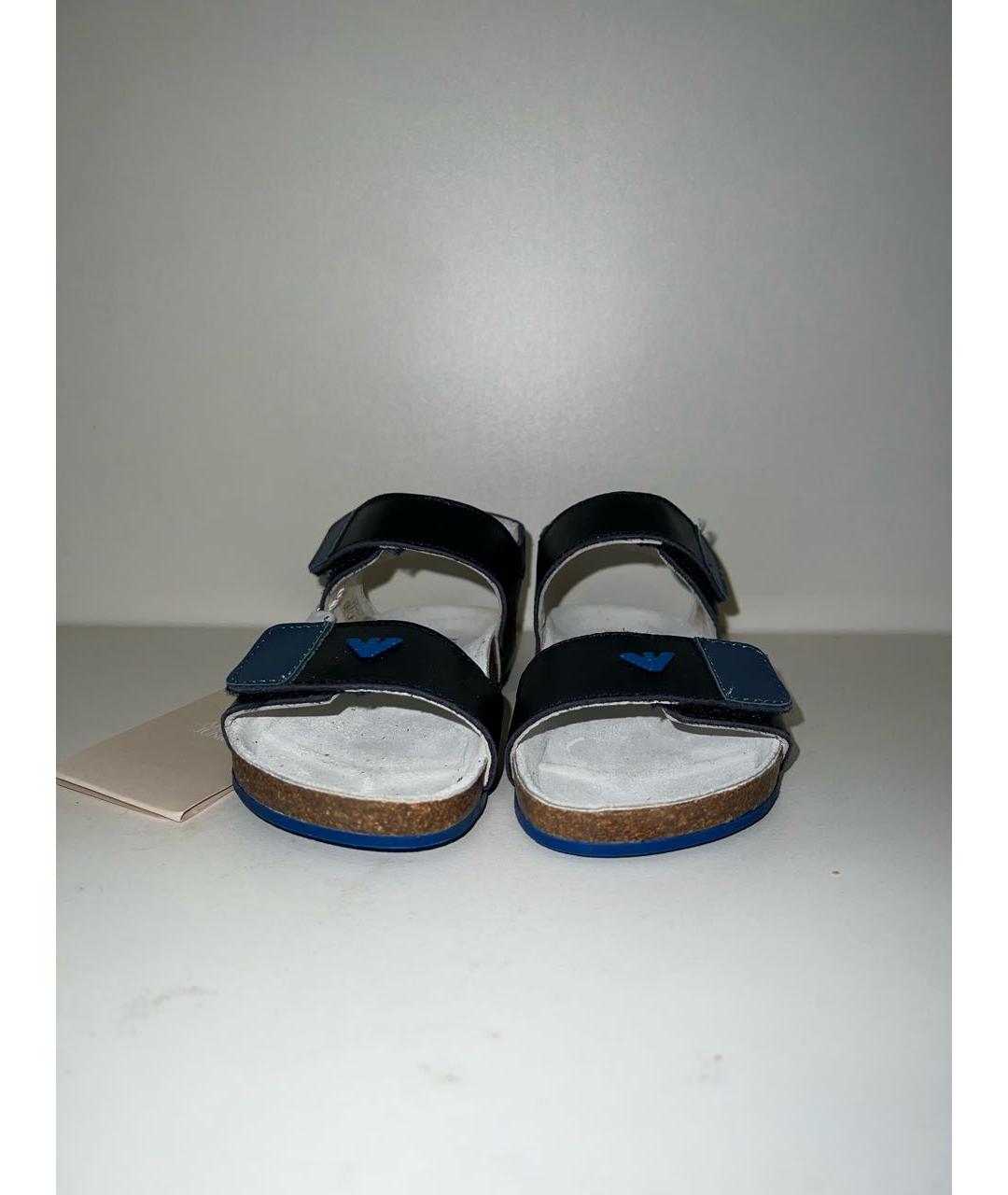 ARMANI JUNIOR Черные кожаные сандалии и шлепанцы, фото 2