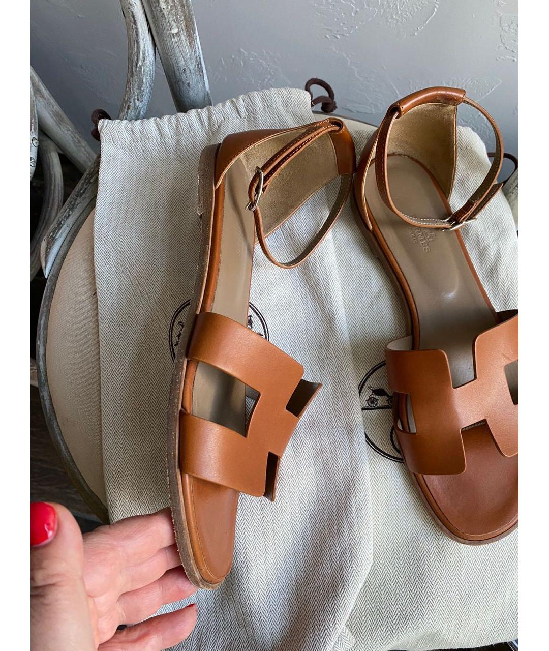 HERMES Коричневые кожаные сандалии, фото 2