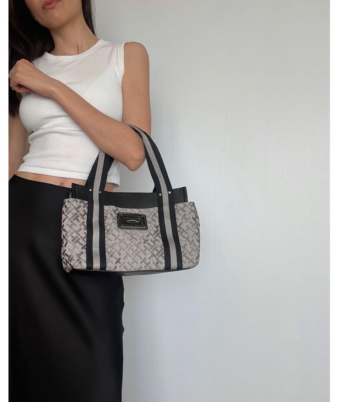 TOMMY HILFIGER Серая сумка с короткими ручками, фото 3