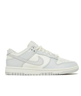 NIKE Кроссовки