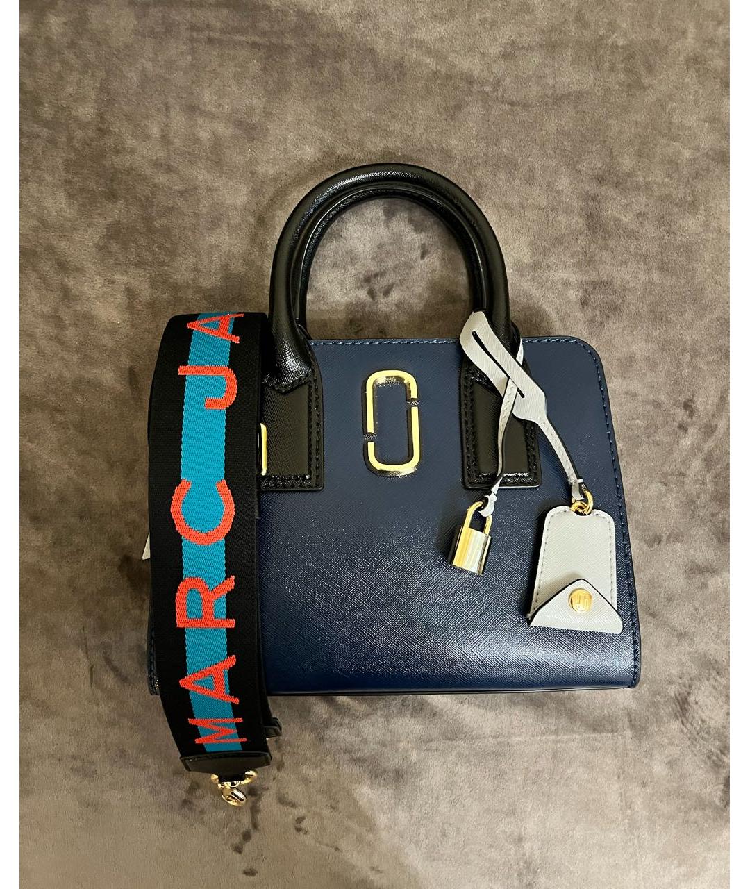 MARC JACOBS Темно-синяя кожаная сумка с короткими ручками, фото 6