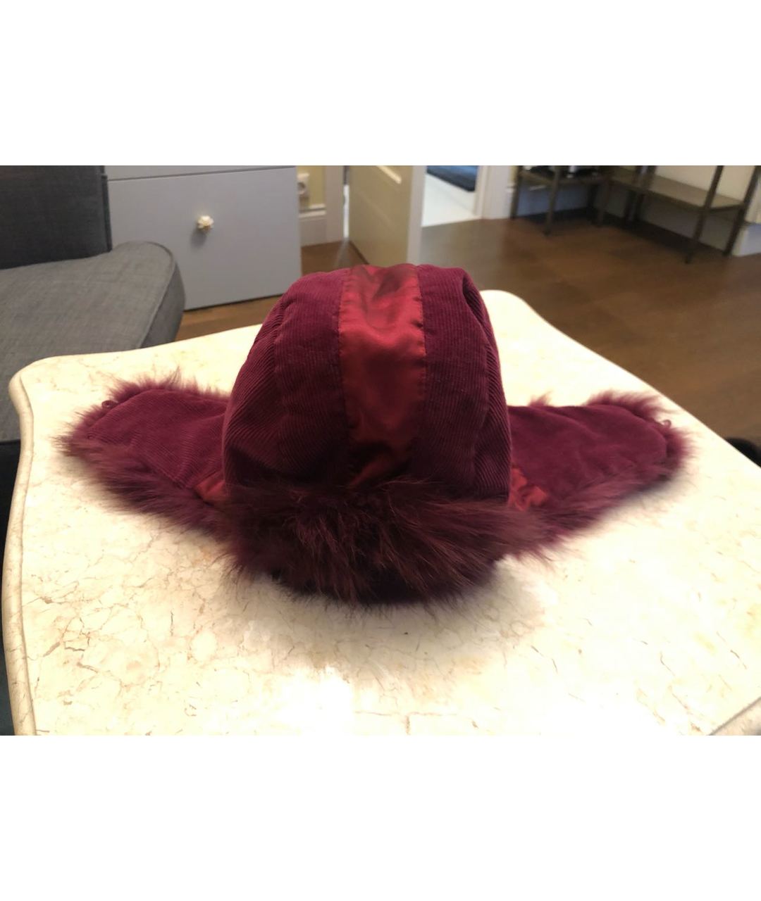 CHRISTIAN LACROIX Красная шапка, фото 6