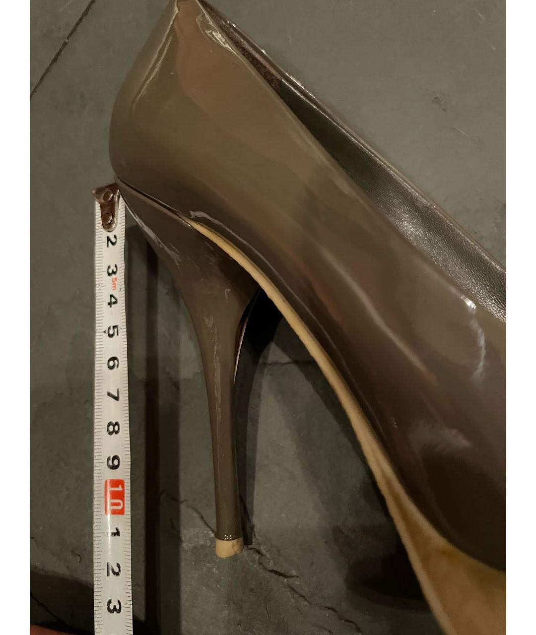 GUCCI Серые туфли из лакированной кожи, фото 6