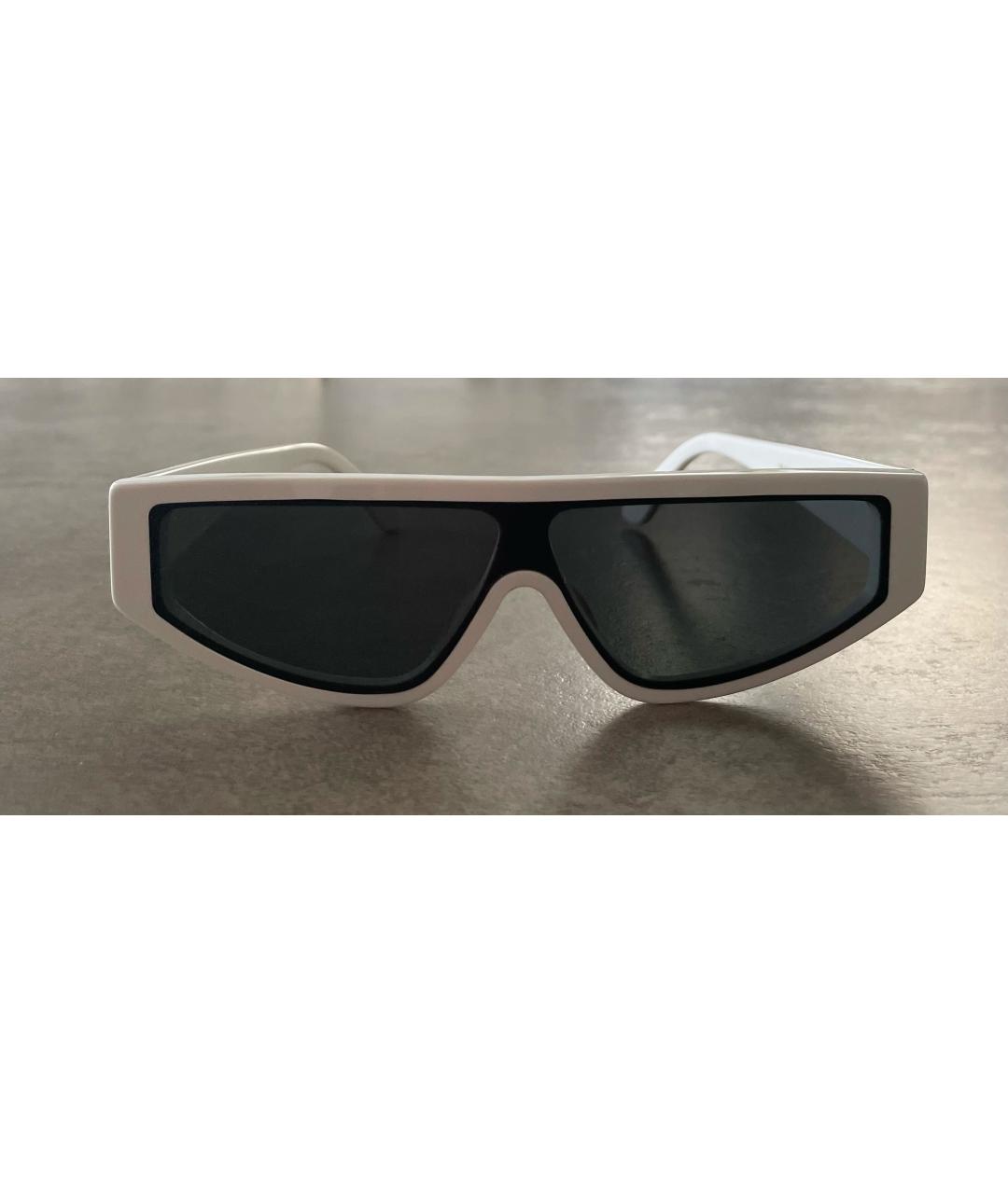 VALENTINO Белые пластиковые солнцезащитные очки, фото 9