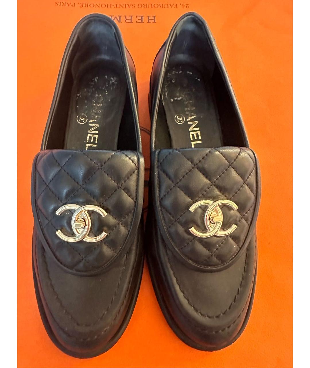 CHANEL Черные кожаные лоферы, фото 2