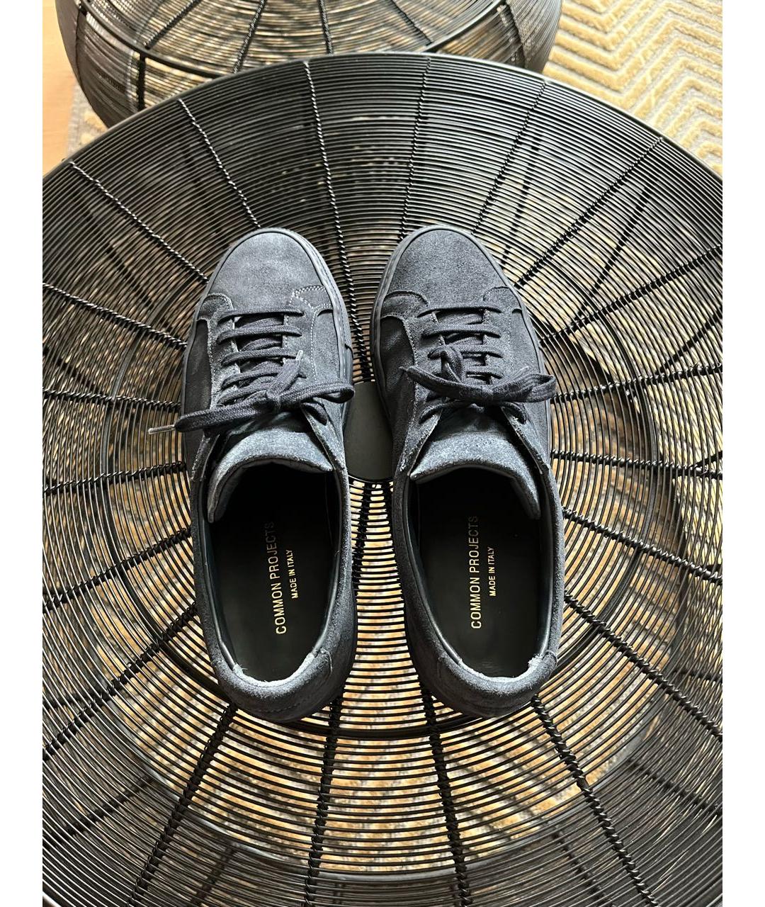 COMMON PROJECTS Темно-синие замшевые низкие кроссовки / кеды, фото 3