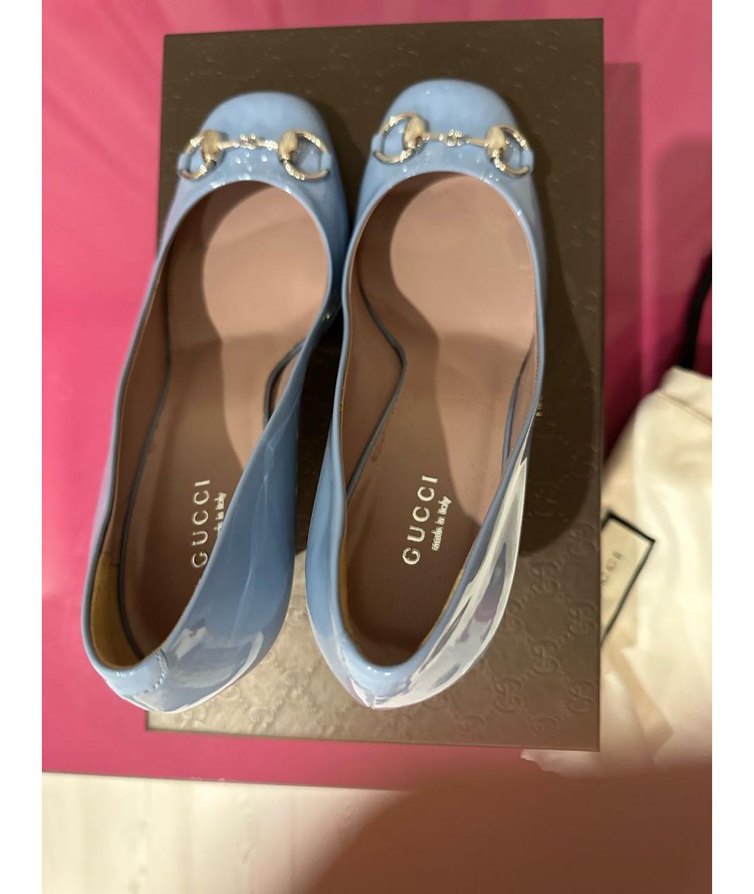GUCCI Голубые туфли из лакированной кожи, фото 3
