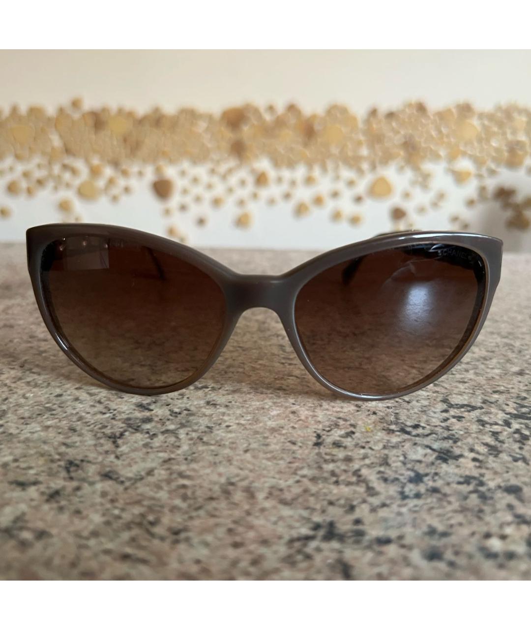 CHANEL PRE-OWNED Серые пластиковые солнцезащитные очки, фото 7