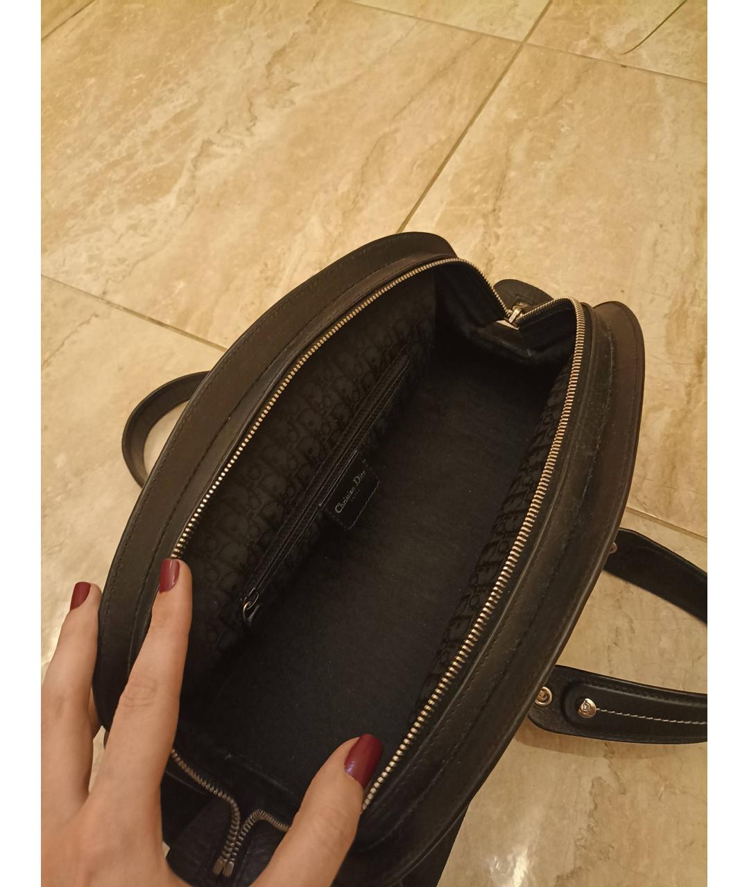 CHRISTIAN DIOR PRE-OWNED Черная замшевая сумка с короткими ручками, фото 4