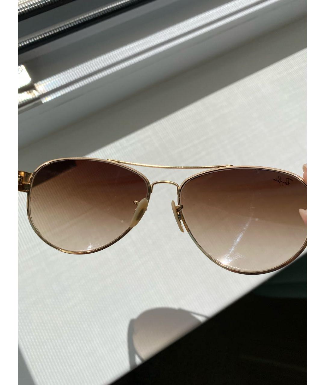 RAY BAN Коричневые металлические солнцезащитные очки, фото 4