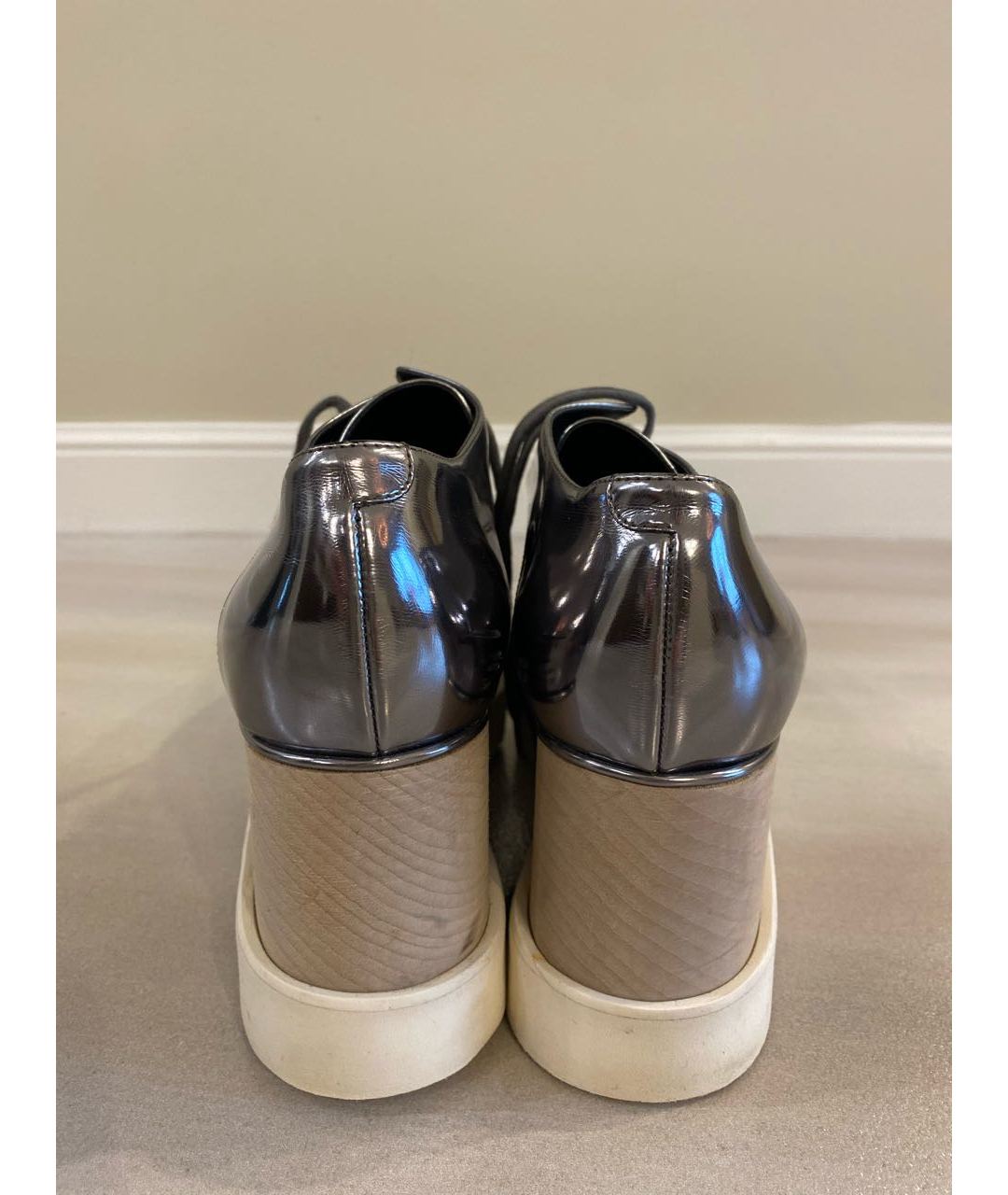 STELLA MCCARTNEY Серебряные ботинки из лакированной кожи, фото 4