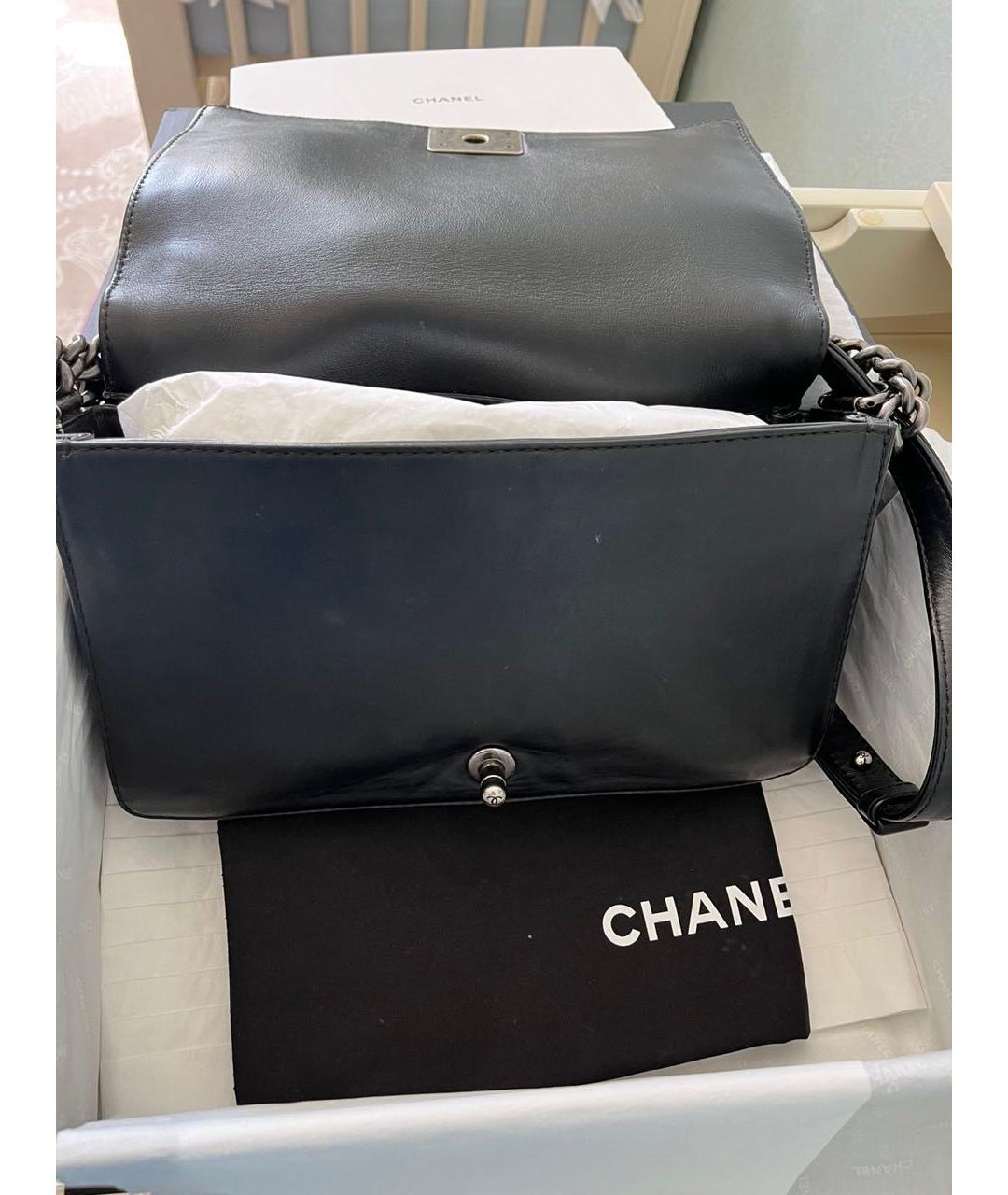 CHANEL PRE-OWNED Черная кожаная сумка через плечо, фото 4