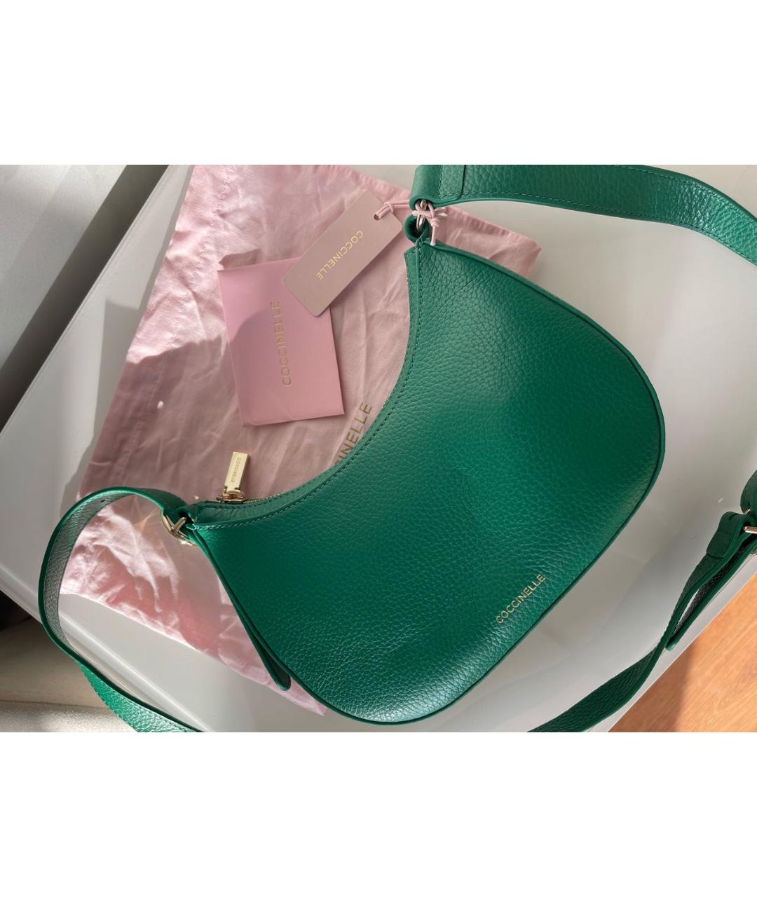 COCCINELLE Зеленая кожаная сумка с короткими ручками, фото 4